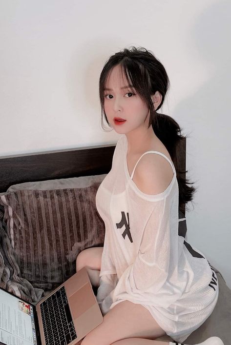 在线观看三级电影